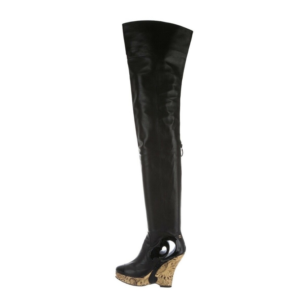 CHANEL PARIS-MOSCOU MOSCOW OVER THE KNEE GOLD LASER CUT PLATFORM BOOTS. Sz.39